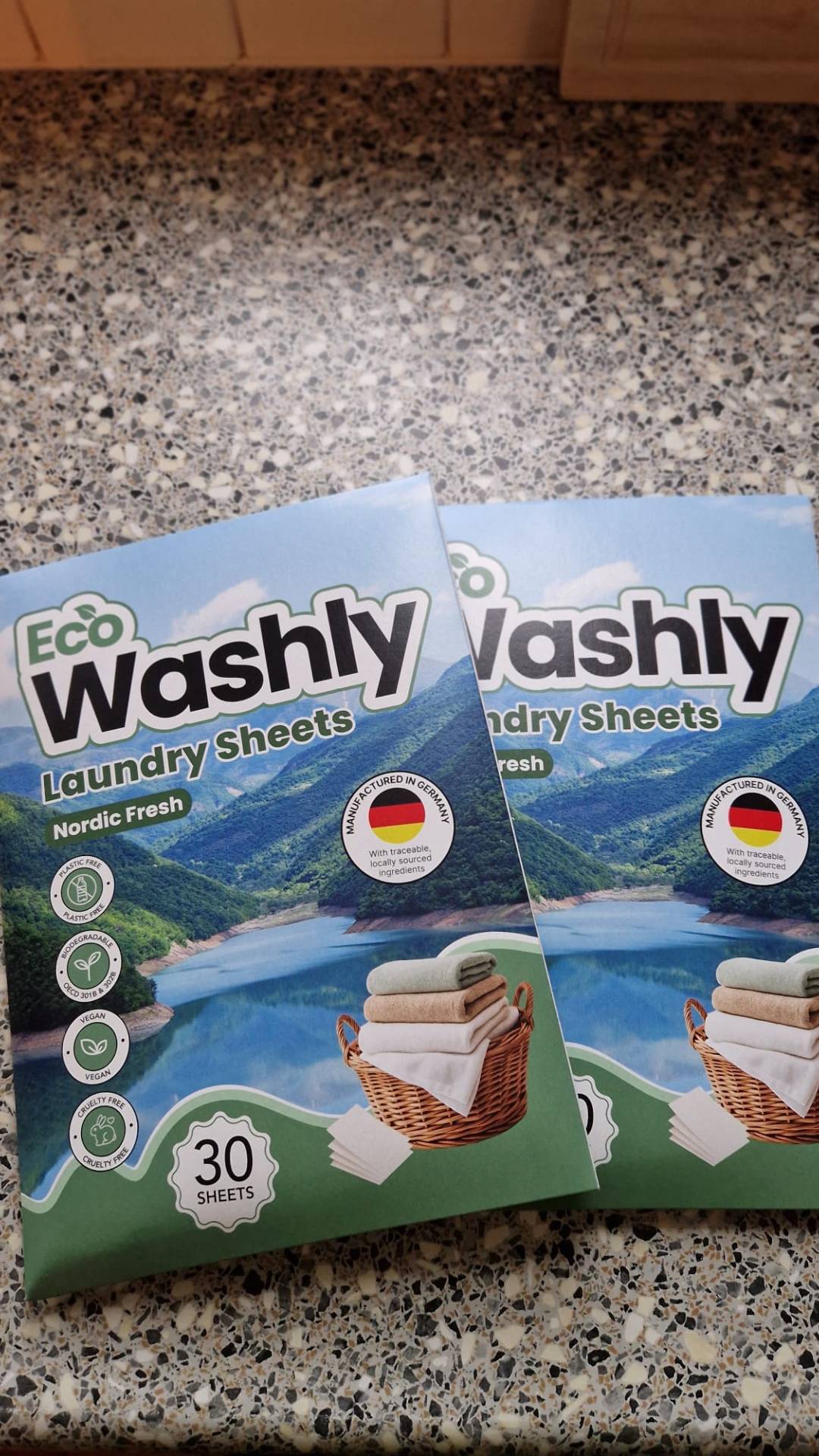 Klantervaring met EcoWashly Nordic Fresh – schone was zonder plastic afval, getest volgens Europese milieunormen.